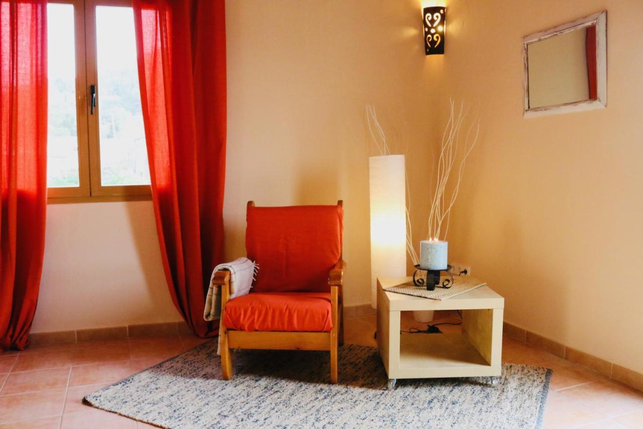 Ferienhaus Ranqueta, Ruhige Finca Mit Fantastischem Ausblick Für Bis 8 Personen!
